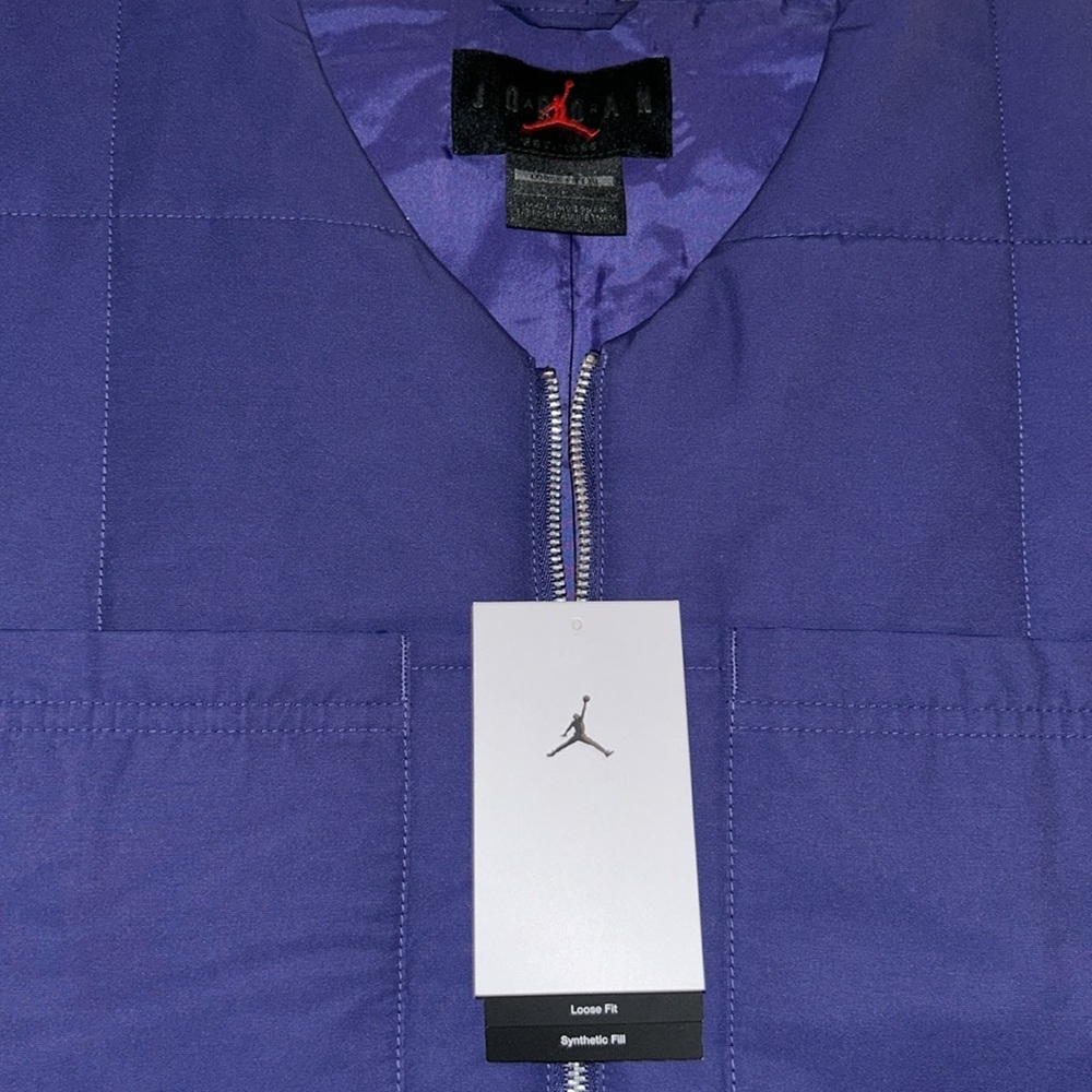 Nike Jordan Insulated Loose Fit Gilet Vest - Picture 6 of 9